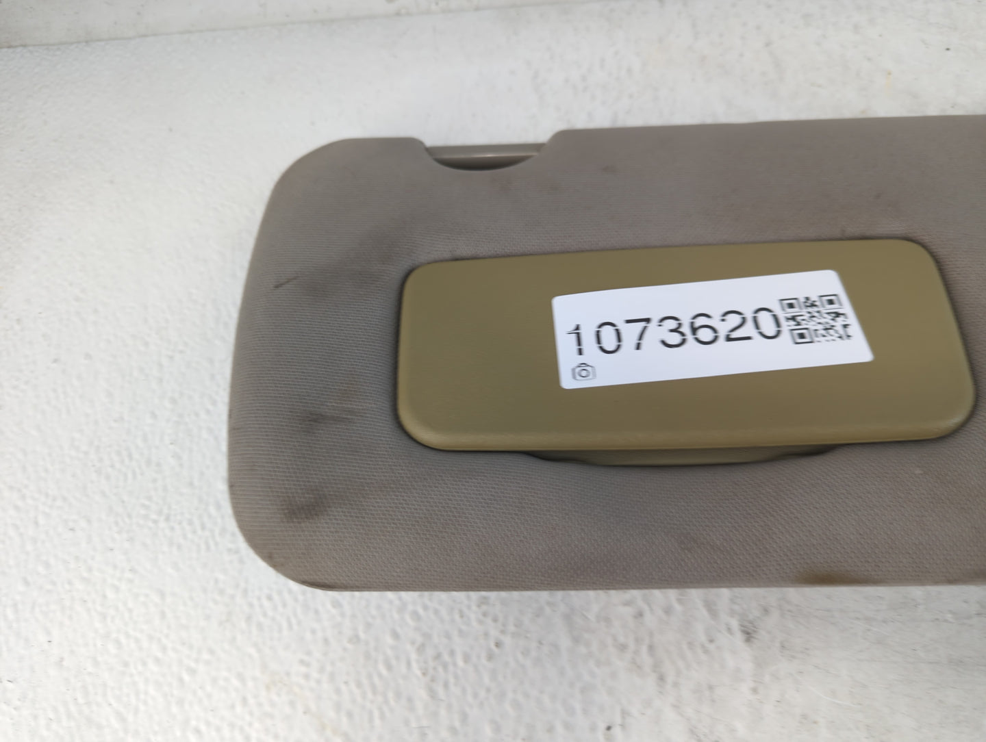 2005-2006 Nissan Altima Sun Visor Shade Replacement Passenger Right Mirror Fits Fits 2005 2006 OEM Used Auto Parts - Oemused