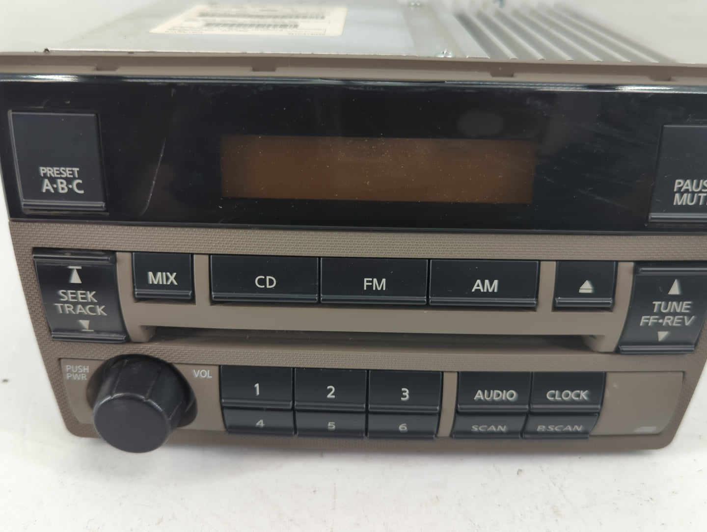 2005-2006 Nissan Altima Radio AM FM Cd Player Receiver Replacement P/N:28185 ZB10C Fits Fits 2005 2006 OEM Used Auto Parts -