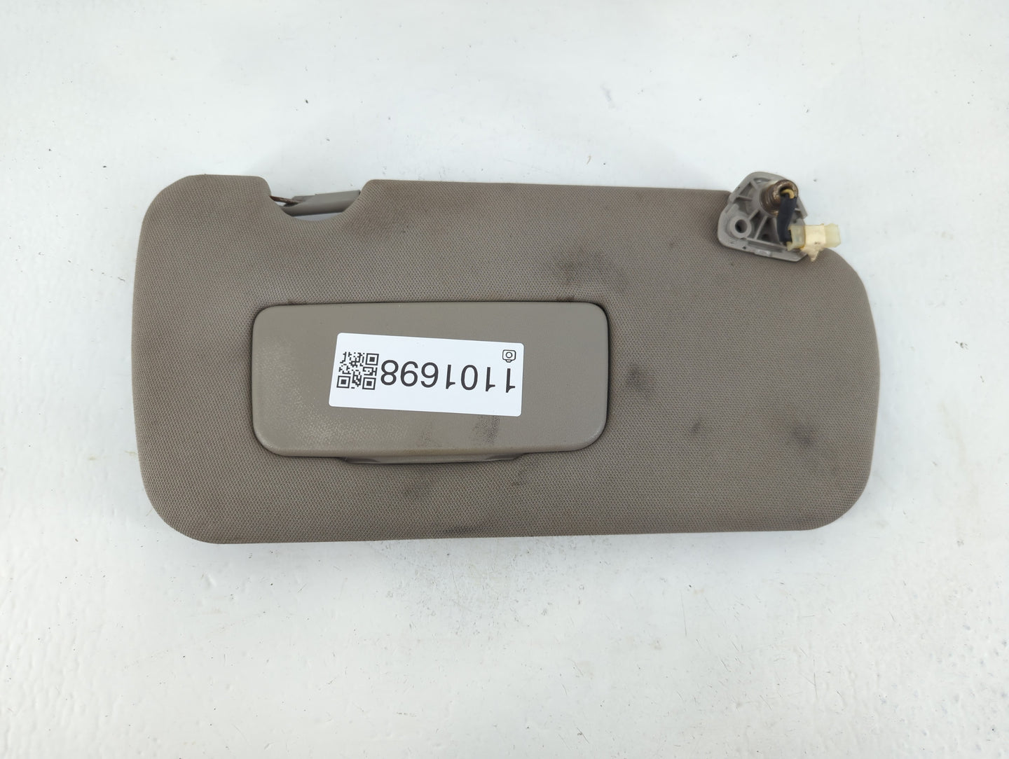 2005-2006 Nissan Altima Sun Visor Shade Replacement Passenger Right Mirror Fits Fits 2005 2006 OEM Used Auto Parts - Oemused