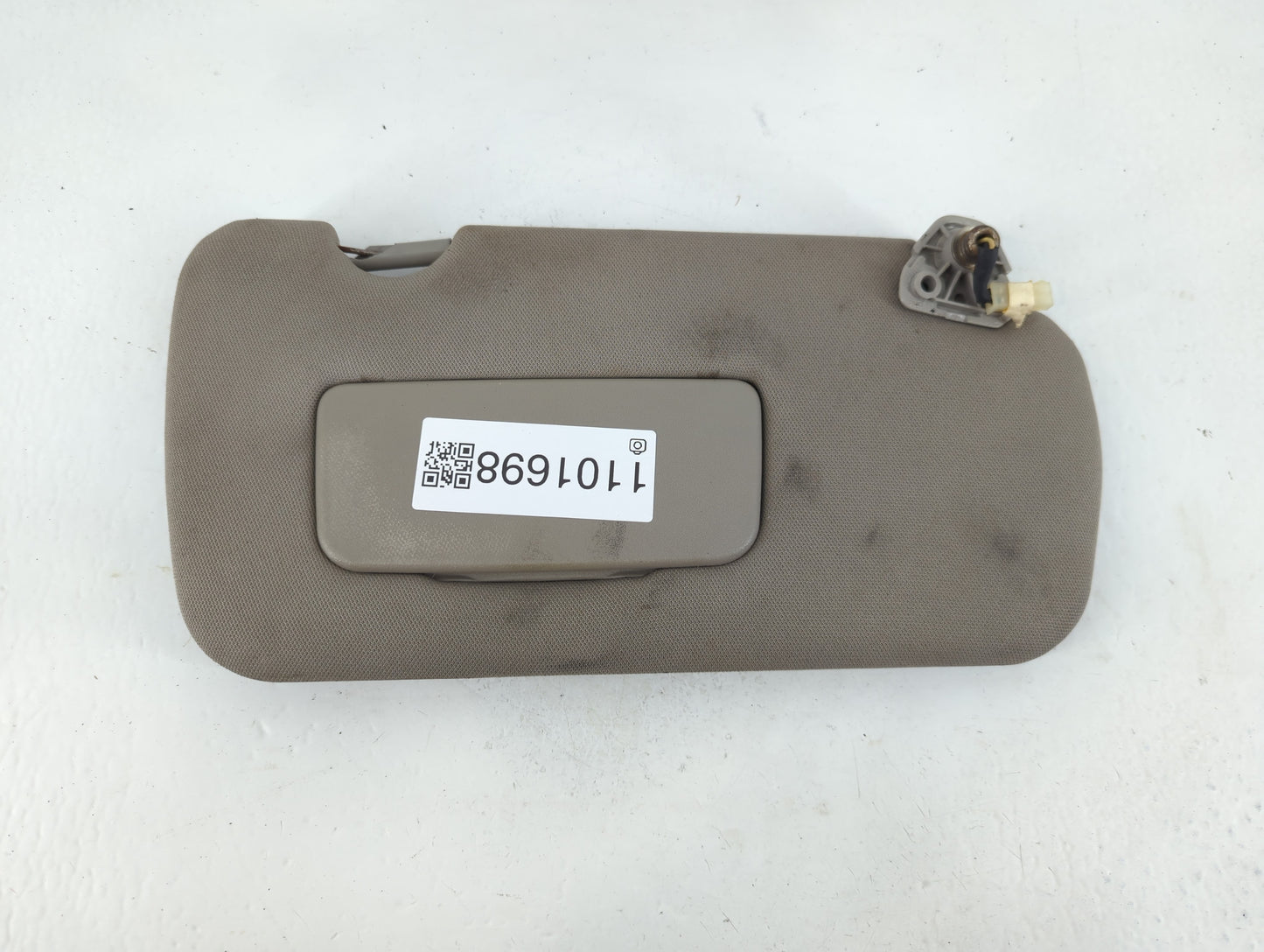 2005-2006 Nissan Altima Sun Visor Shade Replacement Passenger Right Mirror Fits Fits 2005 2006 OEM Used Auto Parts - Oemused
