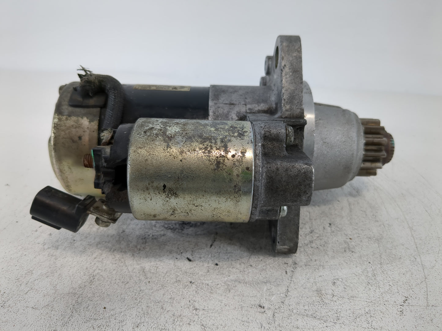 2002-2006 Nissan Altima Car Starter Motor Solenoid OEM P/N:23300 8J001 Fits Fits 2002 2003 2004 2005 2006 OEM Used Auto Part