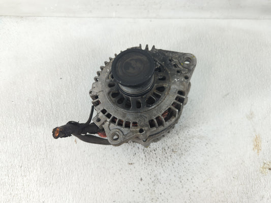 2005-2006 Nissan Altima Alternator Replacement Generator Charging Assembly Engine OEM Fits Fits 2005 2006 OEM Used Auto Parts