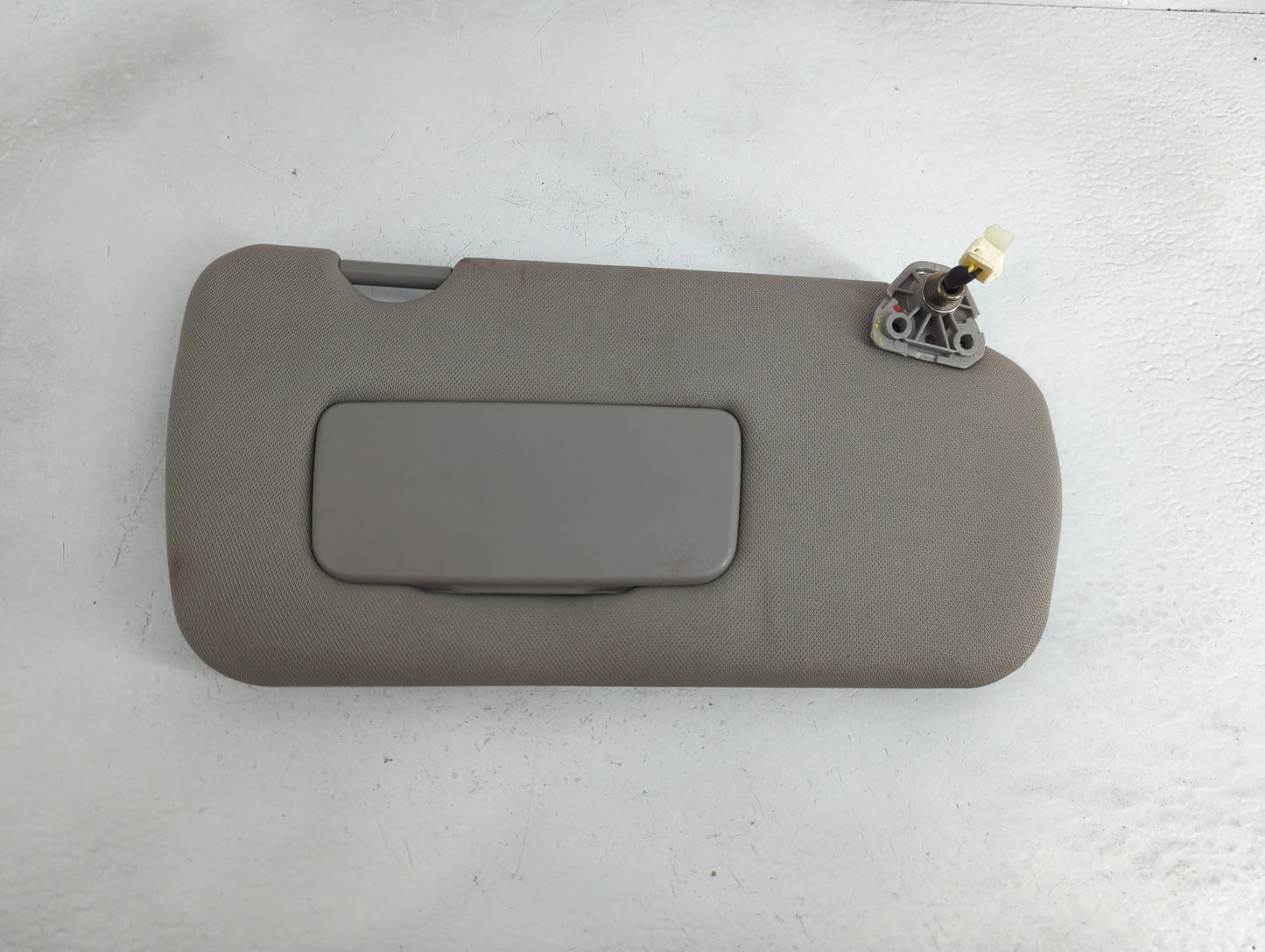 2005-2006 Nissan Altima Sun Visor Shade Replacement Passenger Right Mirror Fits Fits 2005 2006 OEM Used Auto Parts - Oemused