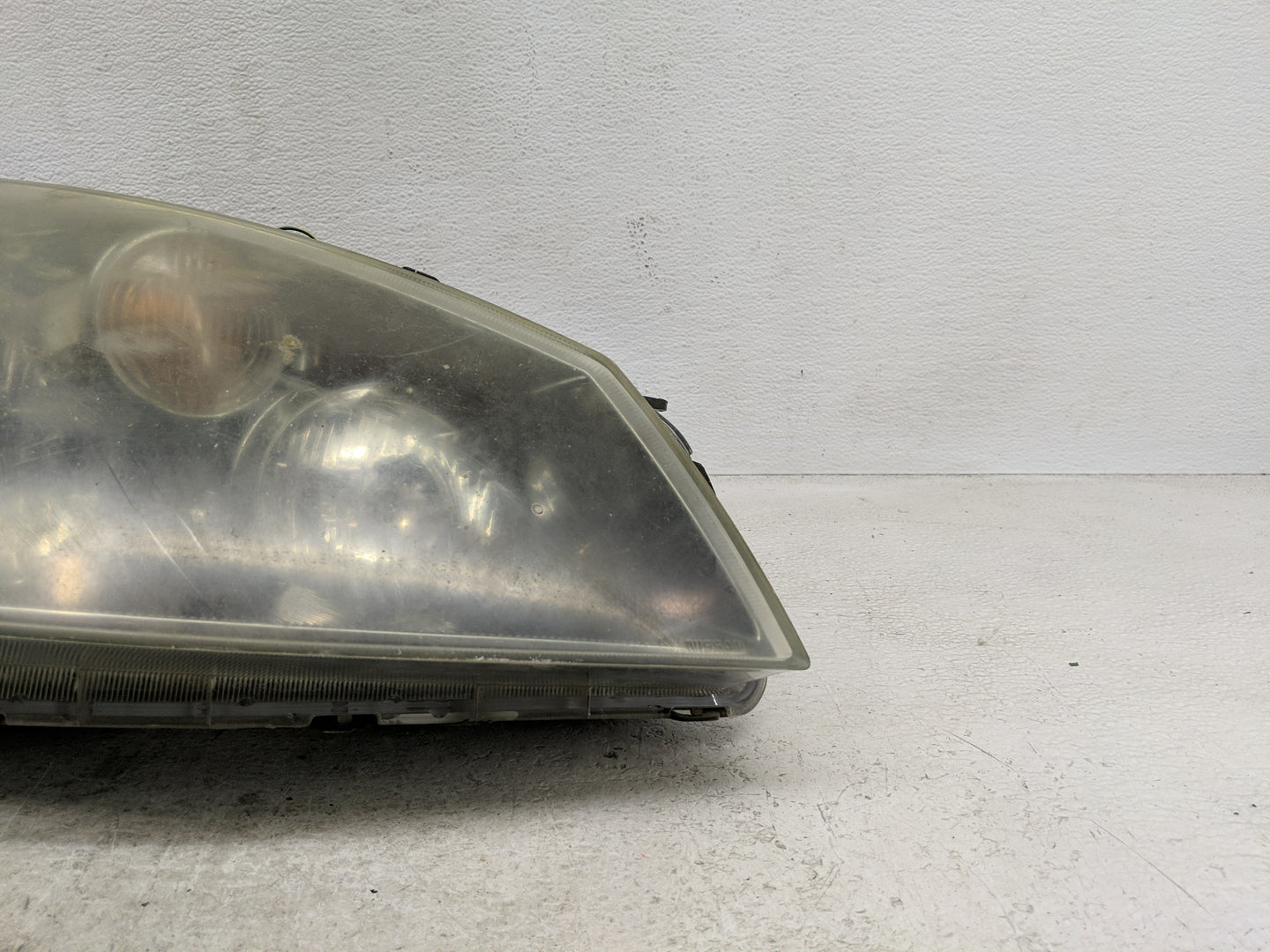 2005-2006 Nissan Altima Driver Left Oem Head Light Headlight Lamp - Oemusedautoparts1.com