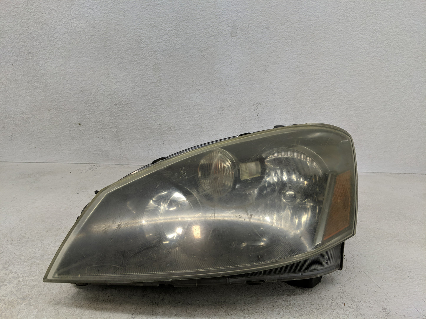 2005-2006 Nissan Altima Driver Left Oem Head Light Headlight Lamp - Oemusedautoparts1.com