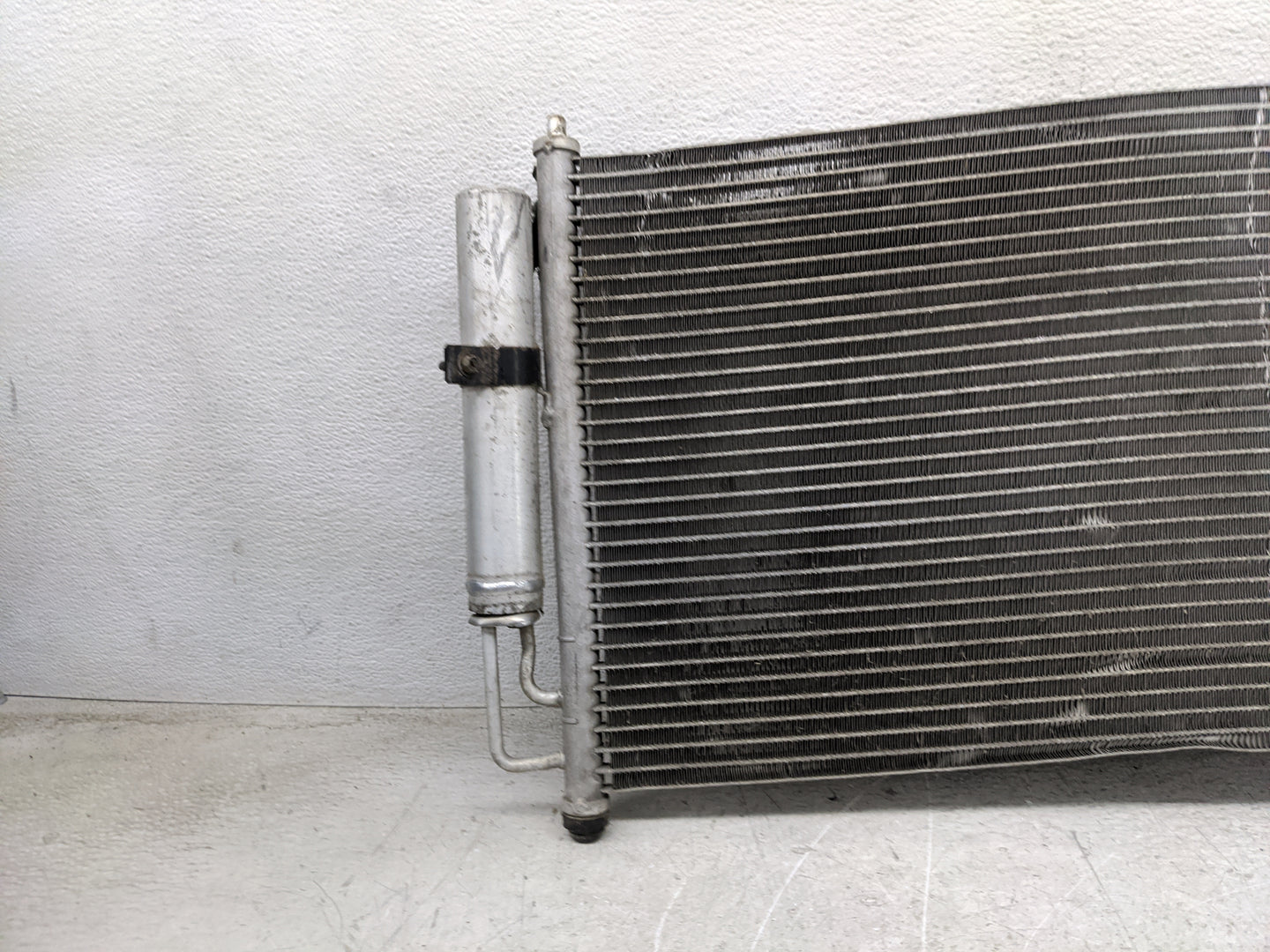 2002-2006 Nissan Altima Engine Cooling Radiator Condensor Fits Fits 2002 2003 2004 2005 2006 2007 2008 OEM Used Auto Parts -