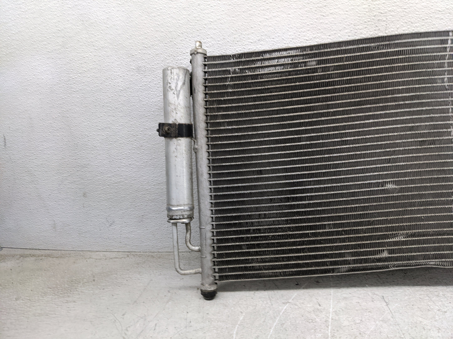 2002-2006 Nissan Altima Engine Cooling Radiator Condensor Fits Fits 2002 2003 2004 2005 2006 2007 2008 OEM Used Auto Parts -