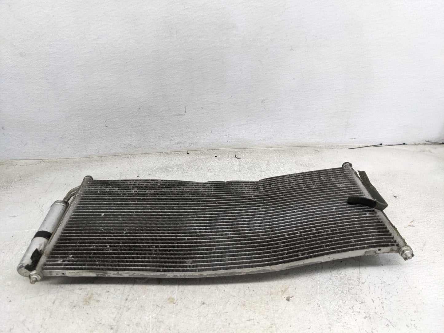 2002-2006 Nissan Altima Engine Cooling Radiator Condensor Fits Fits 2002 2003 2004 2005 2006 2007 2008 OEM Used Auto Parts -