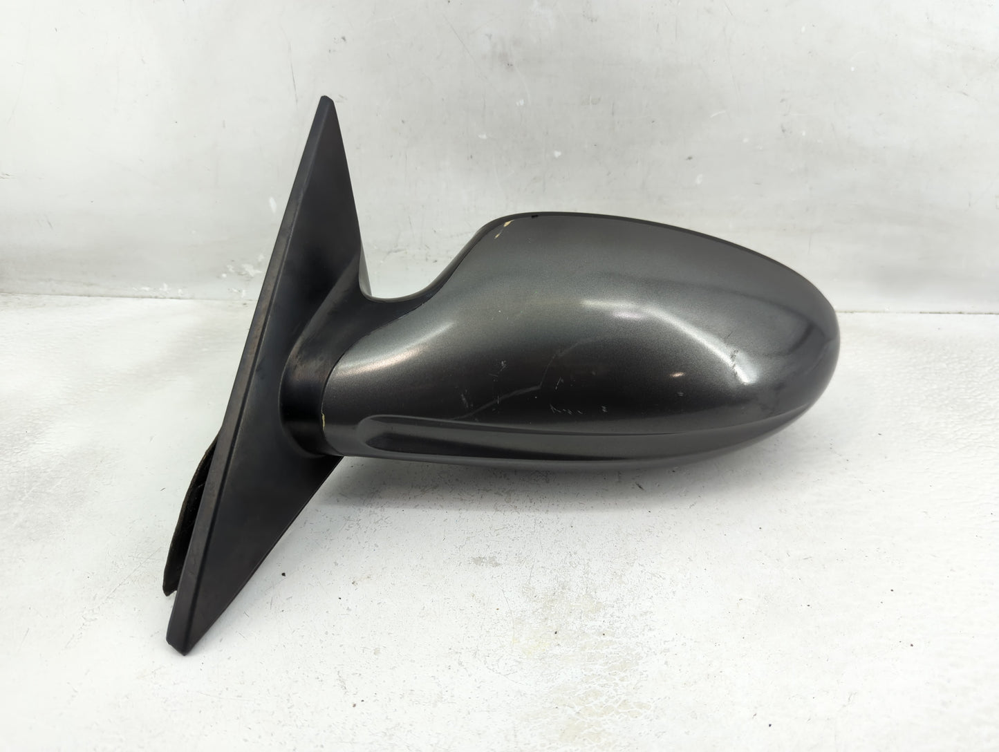 2005-2006 Nissan Altima Driver Side View Mirror - Left Door Mirror OEM Used - Oemusedautoparts1.com
