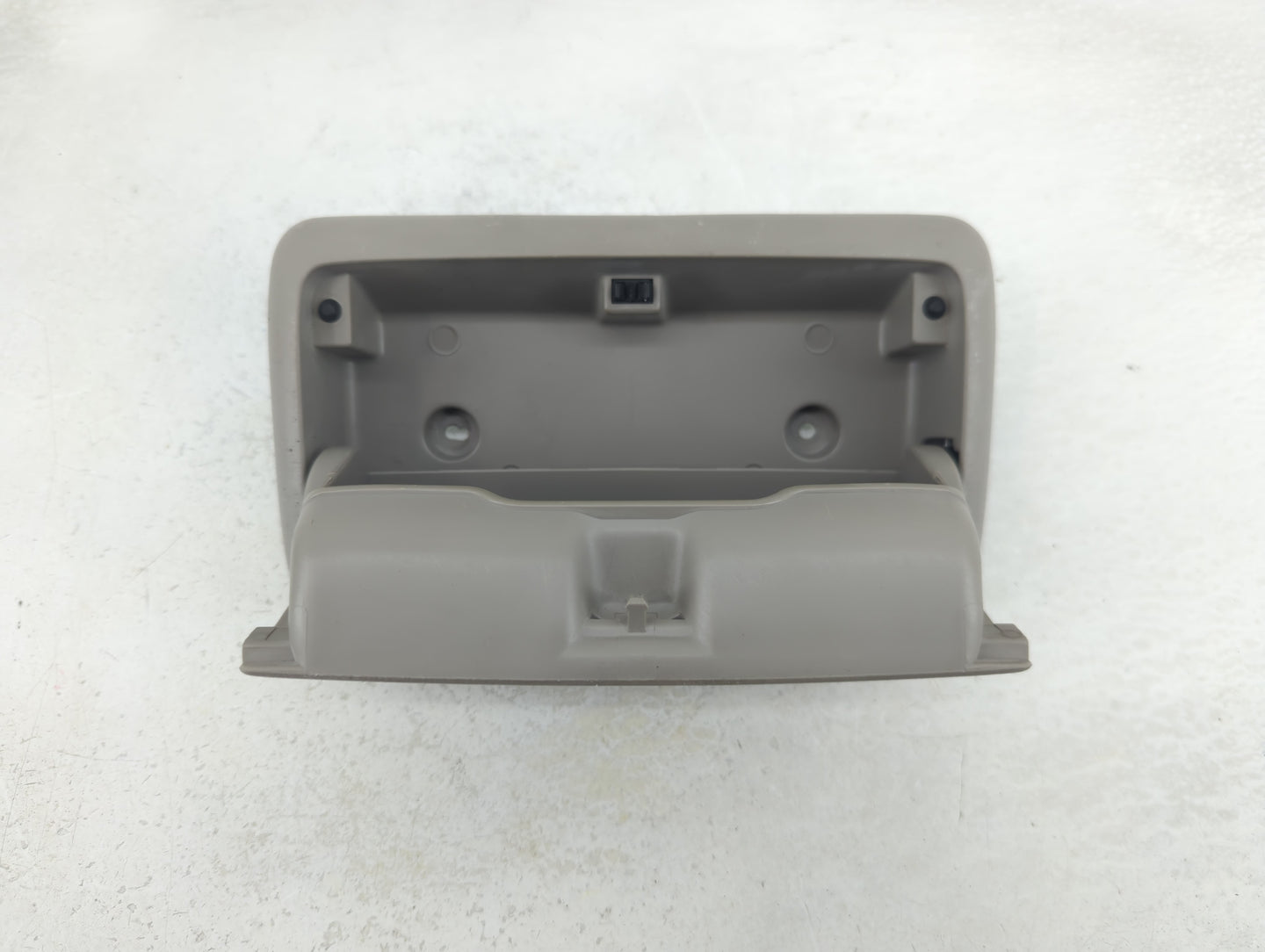 2006 Nissan Altima Overhead Roof Console - Oemusedautoparts1.com