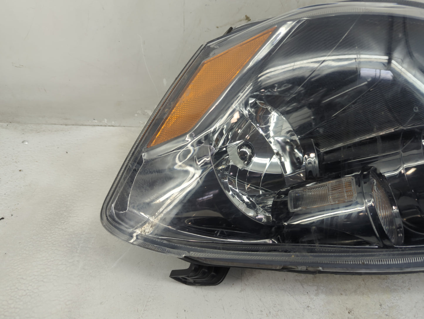 2005-2006 Nissan Altima Driver Left Oem Head Light Headlight Lamp - Oemusedautoparts1.com