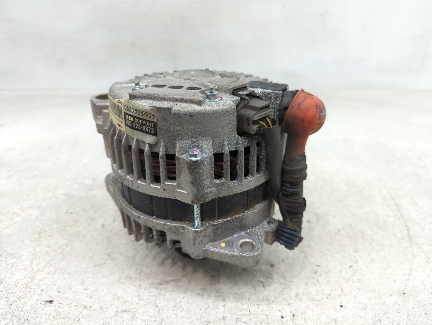 2005-2006 Nissan Altima Alternator Replacement Generator Charging Assembly Engine OEM P/N:13939 Fits Fits 2005 2006 OEM Used