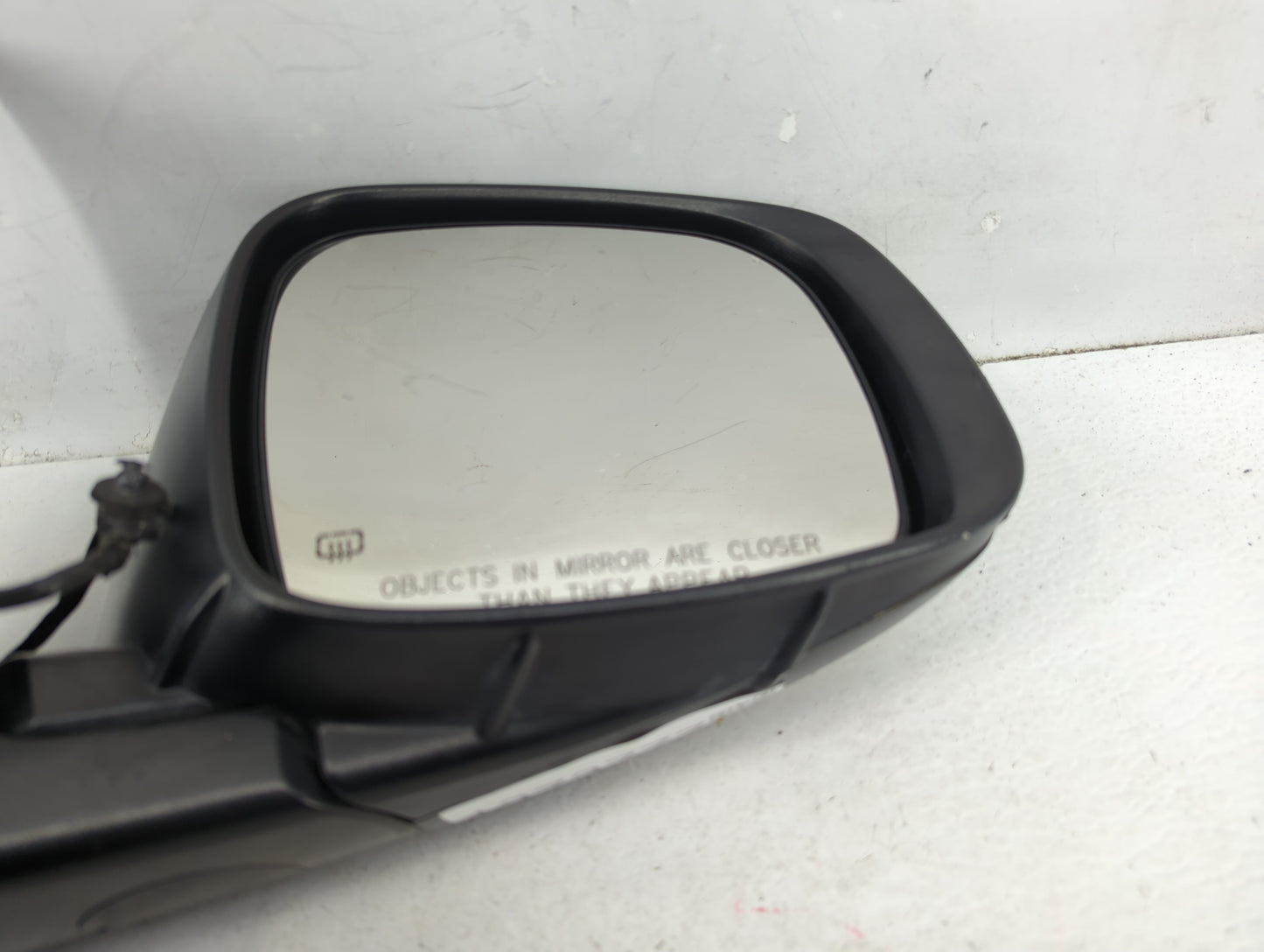 2005-2006 Nissan Altima Passenger Side View Mirror - Right Door Mirror OEM Used - Oemusedautoparts1.com