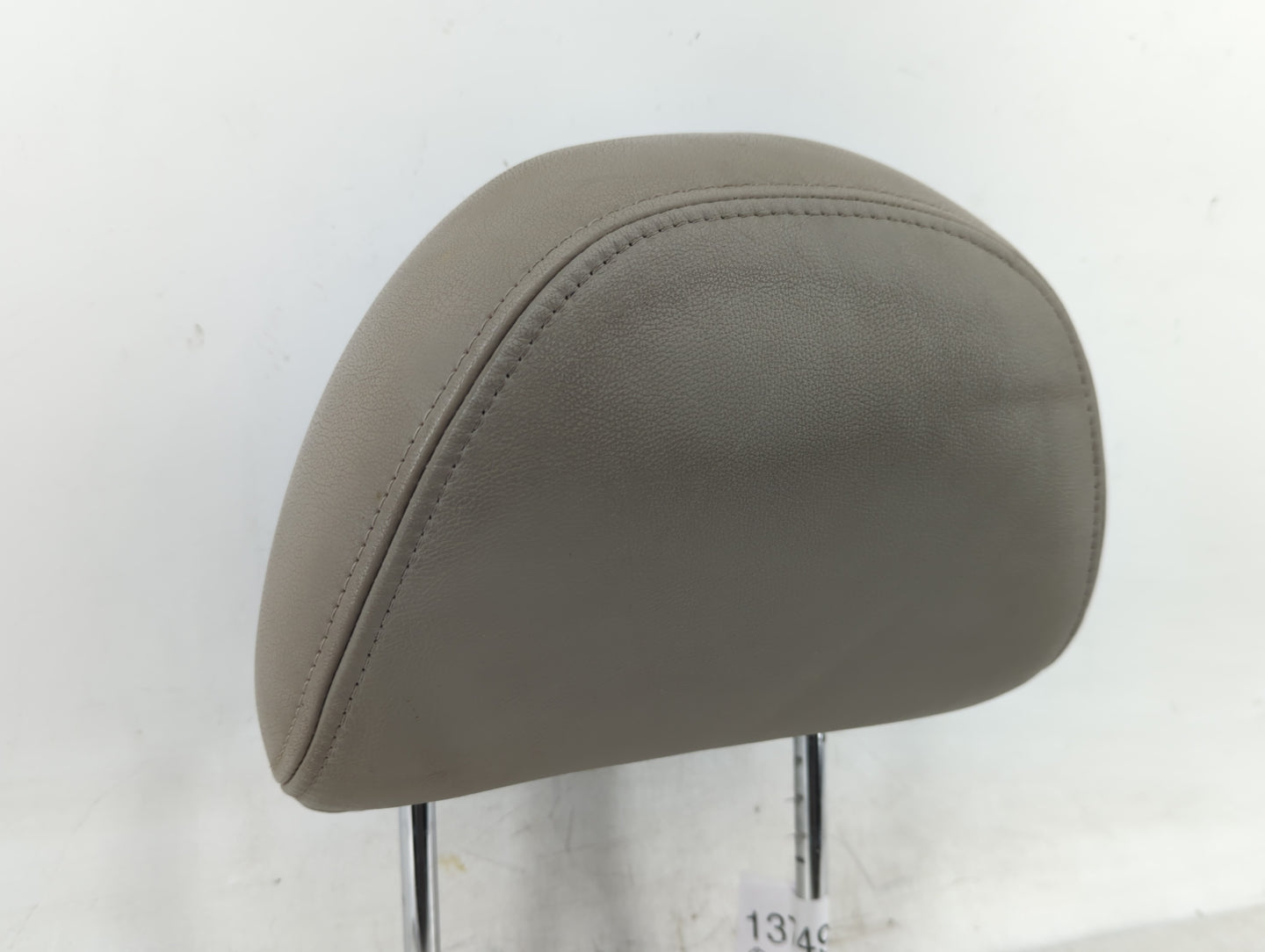 2005-2006 Nissan Altima Headrest Head Rest Rear Center Seat Fits Fits 2005 2006 OEM Used Auto Parts - Oemusedautoparts1.com