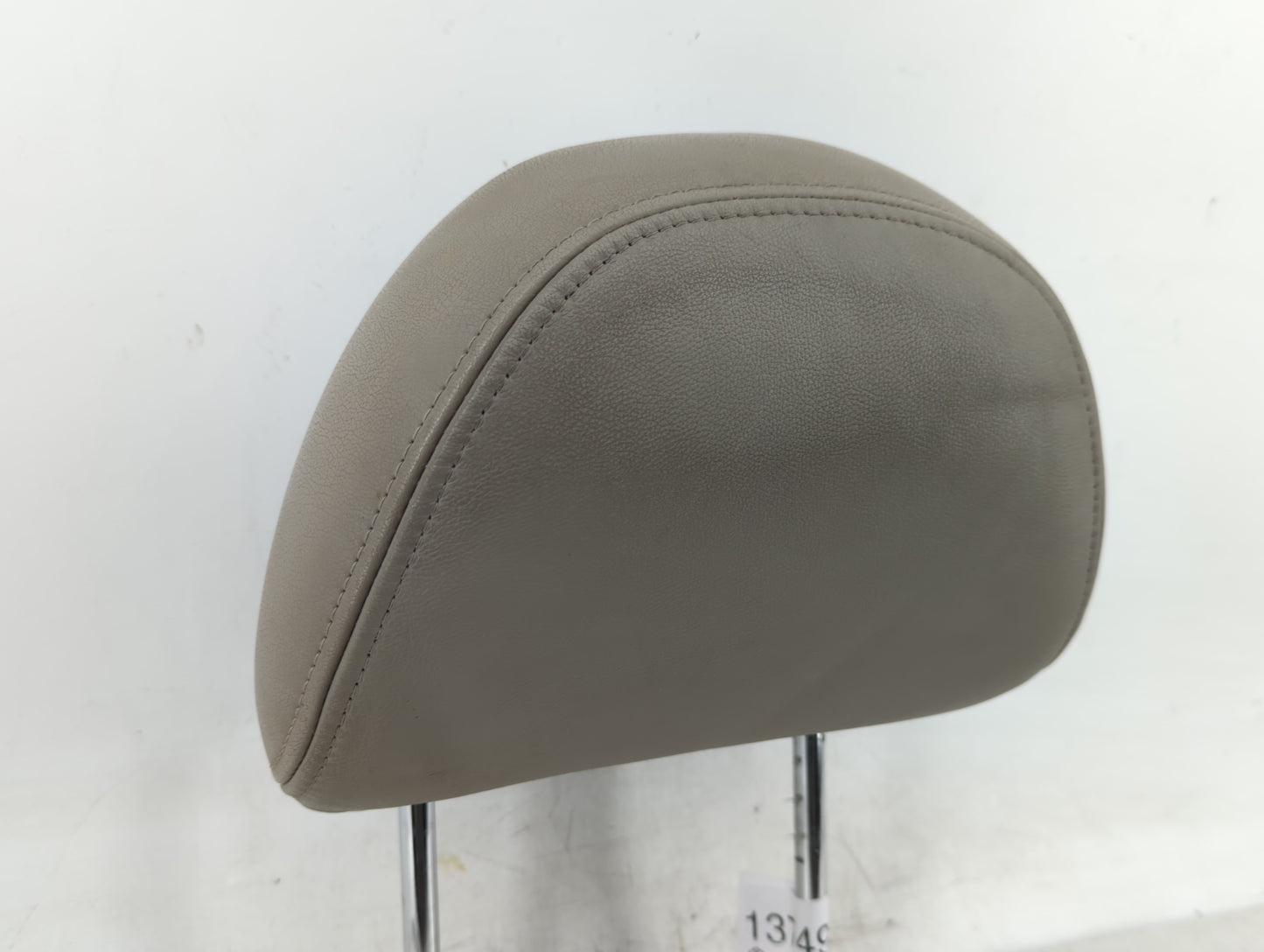 2005-2006 Nissan Altima Headrest Head Rest Rear Center Seat Fits Fits 2005 2006 OEM Used Auto Parts - Oemusedautoparts1.com
