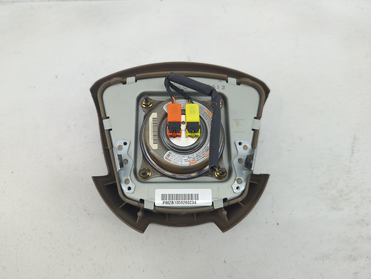 2005-2006 Nissan Altima Air Bag Driver Left Steering Wheel Mounted Fits Fits 2005 2006 2007 2008 OEM Used Auto Parts - Oemus