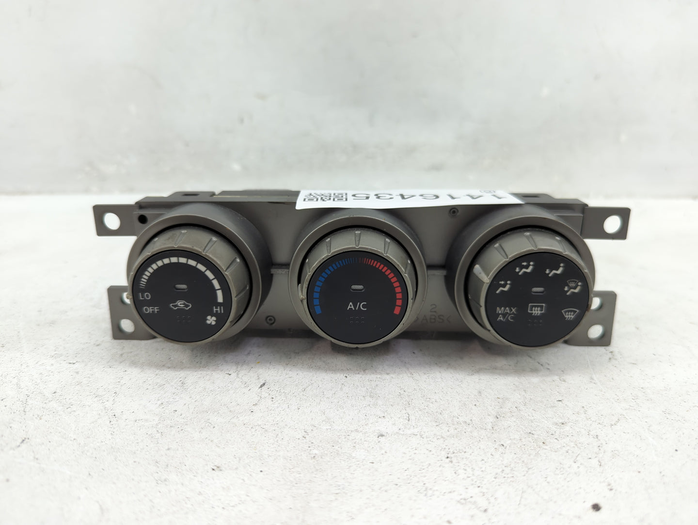 2005-2006 Nissan Altima Climate Control Module Temperature AC/Heater Replacement P/N:27500 ZB01A Fits Fits 2005 2006 OEM Use