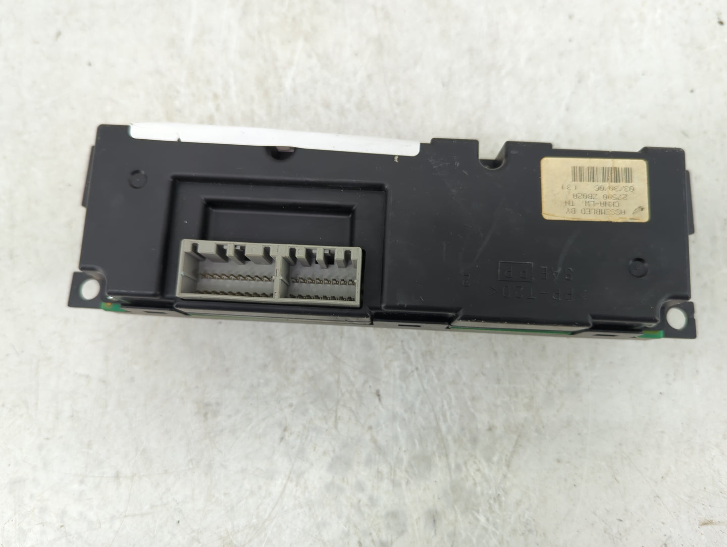 2005-2006 Nissan Altima Climate Control Module Temperature AC/Heater Replacement P/N:27500 ZB02A Fits Fits 2005 2006 OEM Use