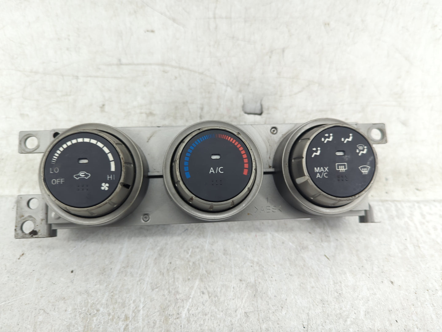 2005-2006 Nissan Altima Climate Control Module Temperature AC/Heater Replacement P/N:27500-ZB01A Fits Fits 2005 2006 OEM Use