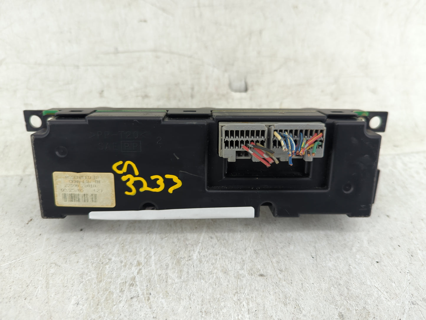 2005-2006 Nissan Altima Climate Control Module Temperature AC/Heater Replacement P/N:27500-ZB01A Fits Fits 2005 2006 OEM Use