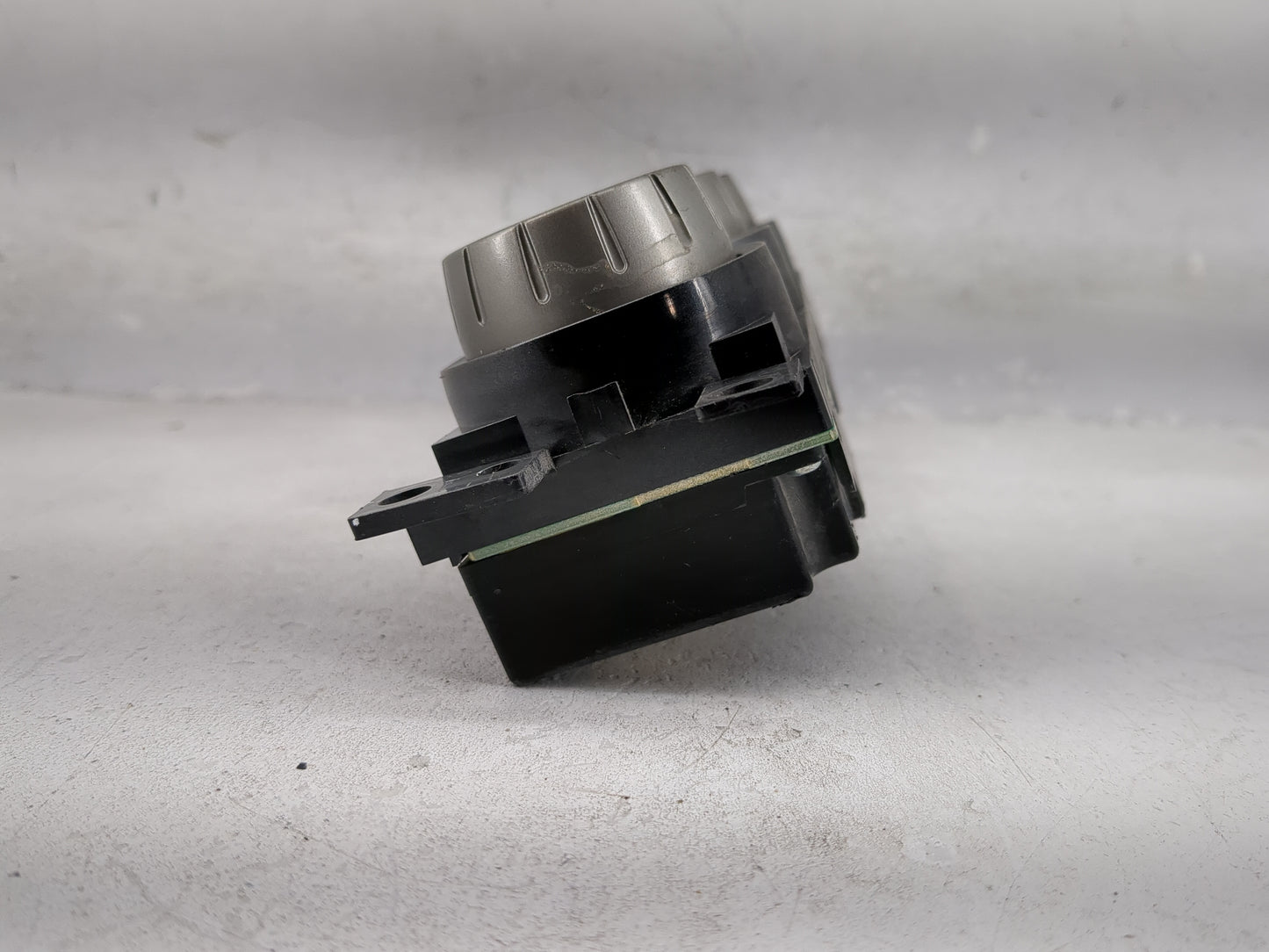 2005-2006 Nissan Altima Climate Control Module Temperature AC/Heater Replacement P/N:27500 ZB10B Fits Fits 2005 2006 OEM Use