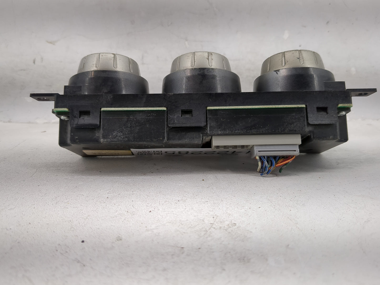 2005-2006 Nissan Altima Climate Control Module Temperature AC/Heater Replacement P/N:27500 ZB10B Fits Fits 2005 2006 OEM Use