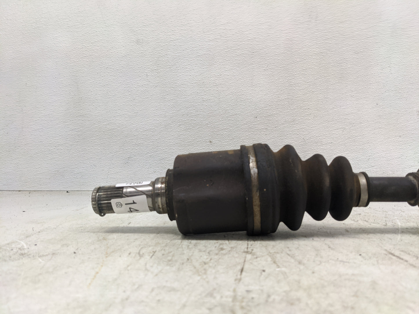 2005-2006 Nissan Altima Axle Shaft Front Driver Cv C/v - Oemusedautoparts1.com