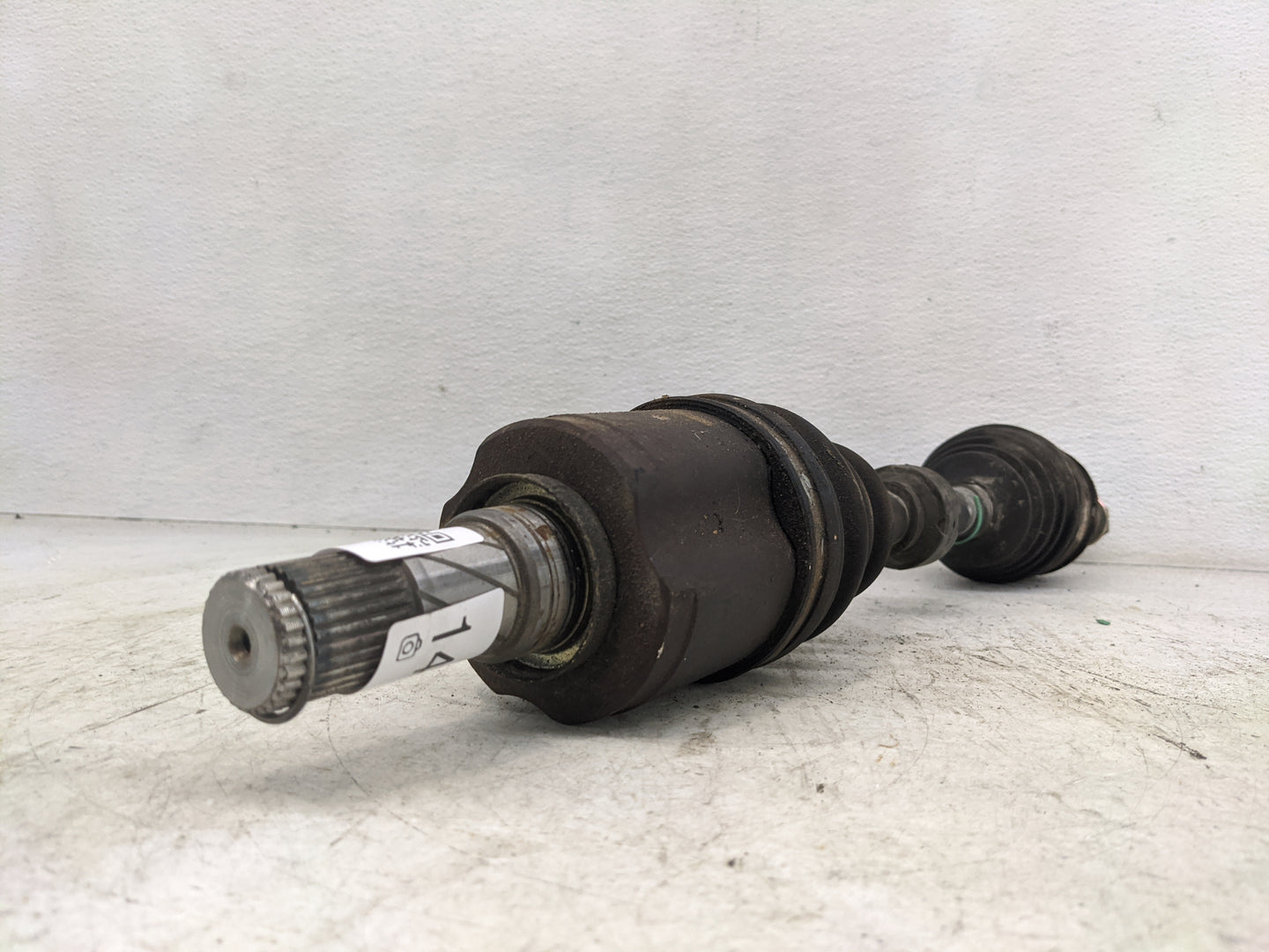 2005-2006 Nissan Altima Axle Shaft Front Driver Cv C/v - Oemusedautoparts1.com