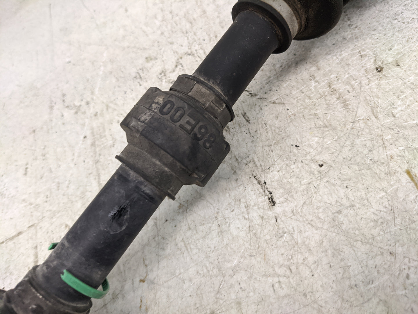 2005-2006 Nissan Altima Axle Shaft Front Driver Cv C/v - Oemusedautoparts1.com