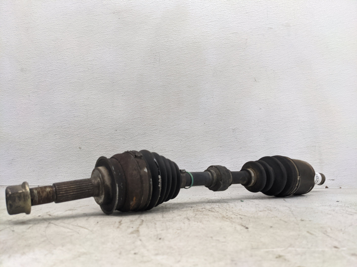 2005-2006 Nissan Altima Axle Shaft Front Driver Cv C/v - Oemusedautoparts1.com
