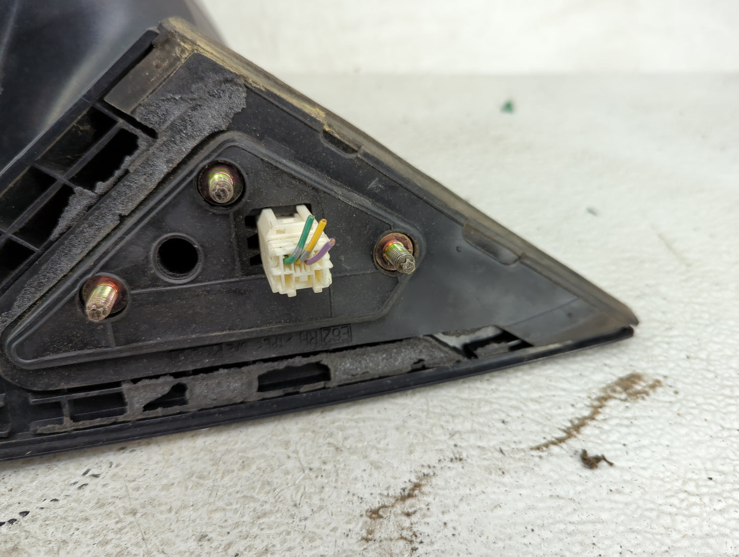 2005-2006 Nissan Altima Driver Side View Mirror - Left Door Mirror OEM Used - Oemusedautoparts1.com