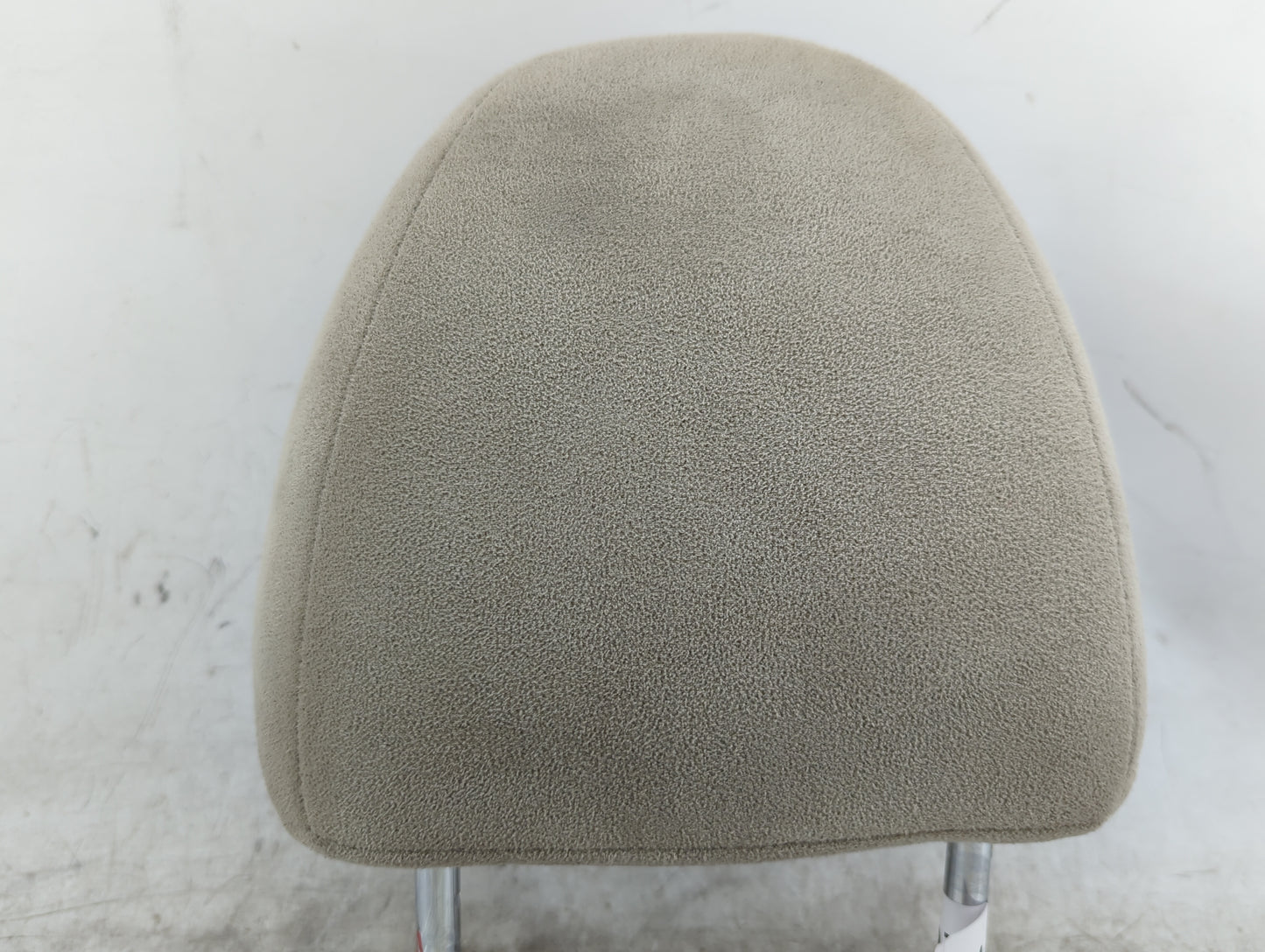 2005-2006 Nissan Altima Headrest Head Rest Front Driver Seat Beige - Oemusedautoparts1.com