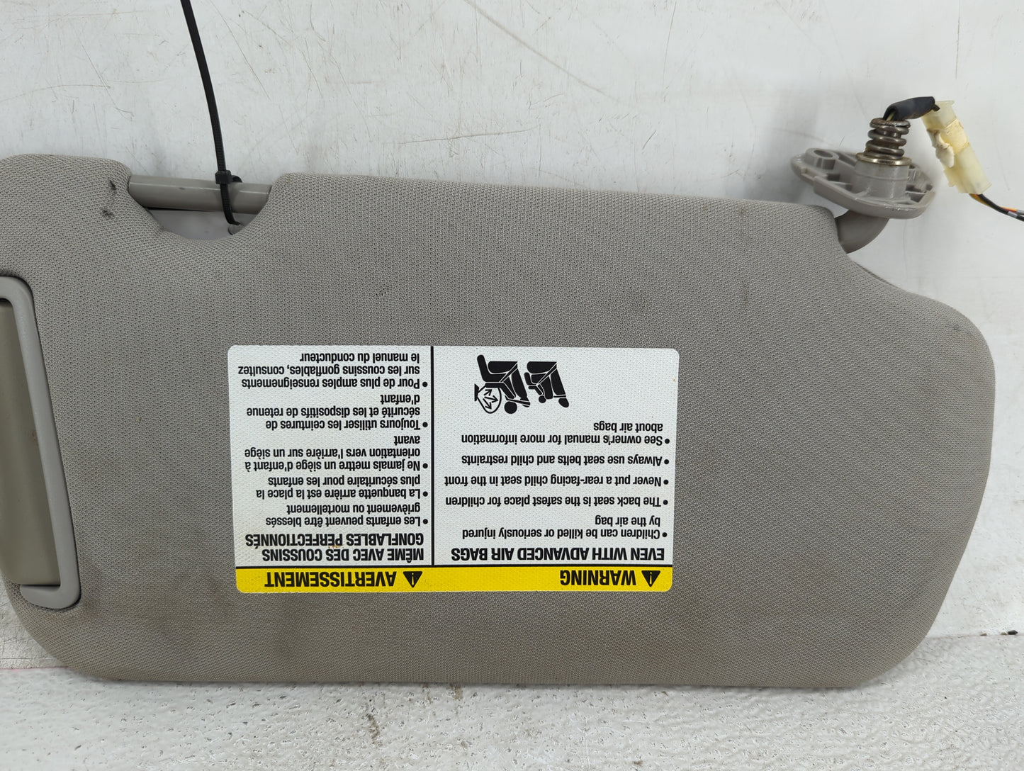 2006 Nissan Altima Sun Visor Shade Replacement Driver Left Mirror Fits OEM Used Auto Parts - Oemusedautoparts1.com