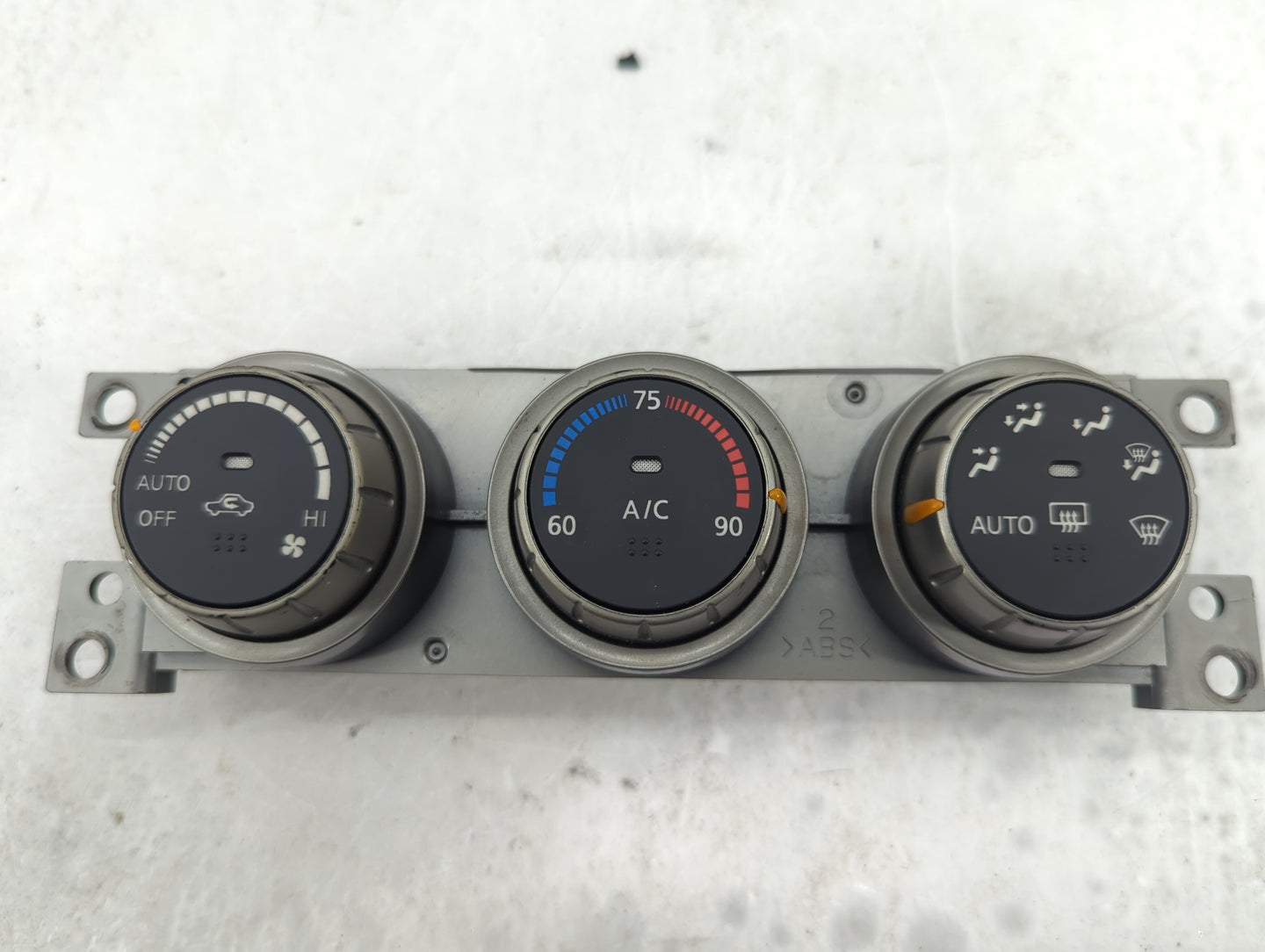2005-2006 Nissan Altima Climate Control Module Temperature AC/Heater Replacement P/N:27500 ZB10B Fits Fits 2005 2006 OEM Use