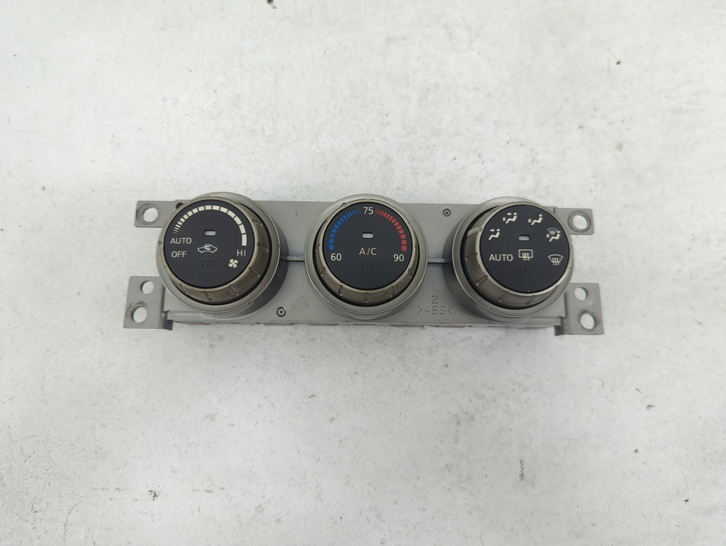 2005-2006 Nissan Altima Climate Control Module Temperature AC/Heater Replacement Fits Fits 2005 2006 OEM Used Auto Parts - O