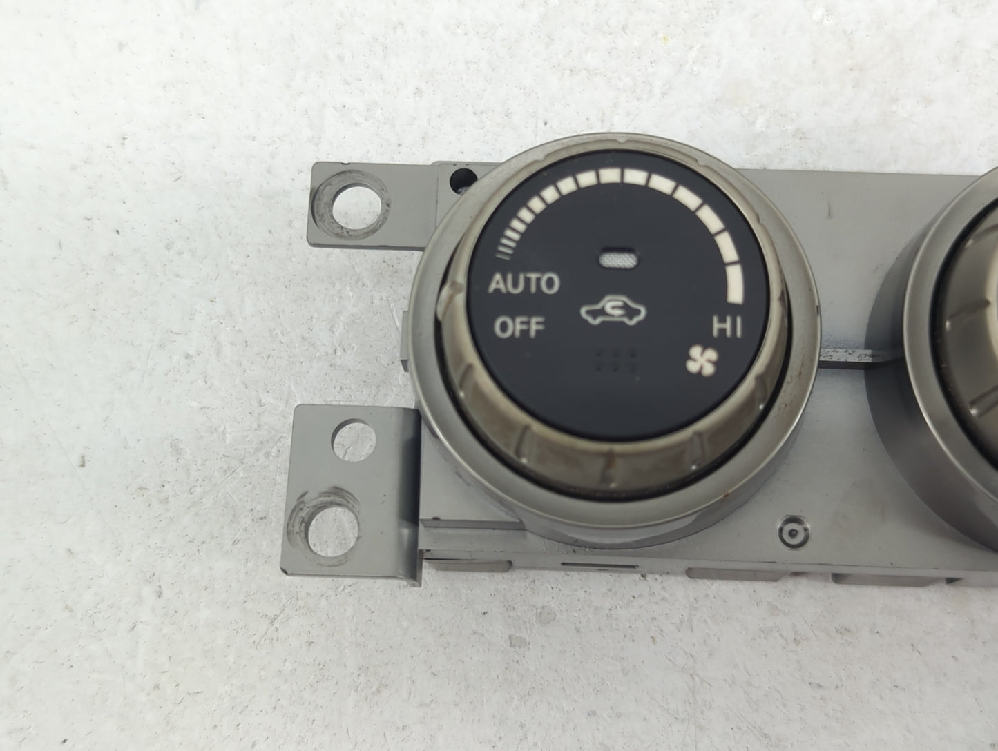 2005-2006 Nissan Altima Climate Control Module Temperature AC/Heater Replacement Fits Fits 2005 2006 OEM Used Auto Parts - O