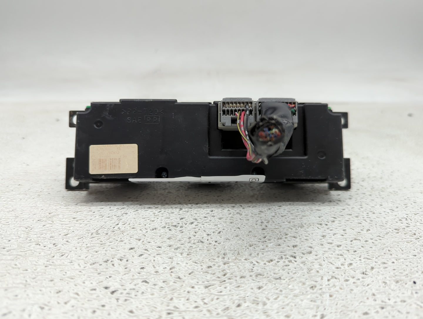 2005-2006 Nissan Altima Climate Control Module Temperature AC/Heater Replacement P/N:27500 ZB02A Fits Fits 2005 2006 OEM Use