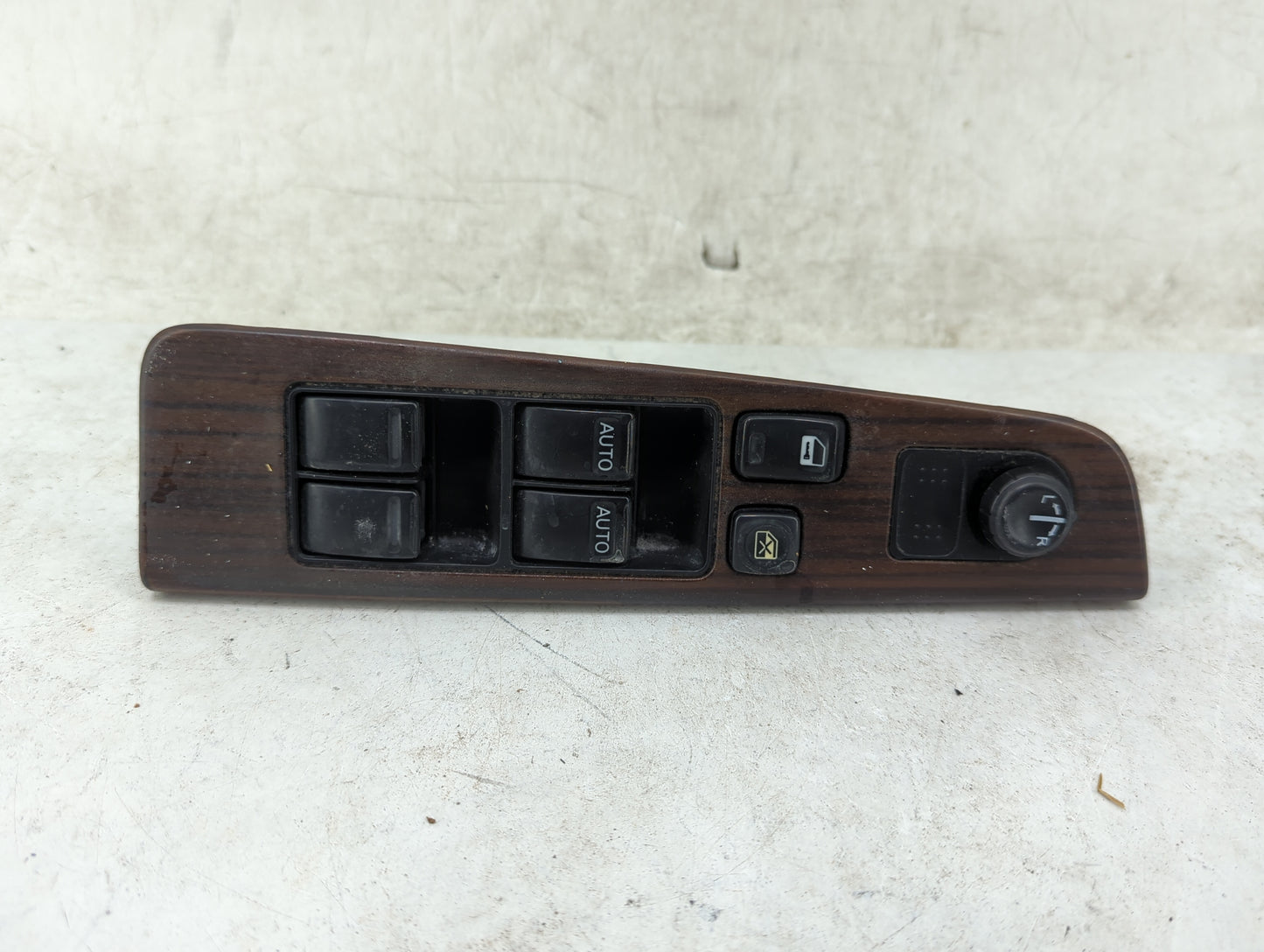 2005-2006 Nissan Altima Master Power Window Switch Replacement Driver Side Left P/N:25401 8J100 Fits Fits 2005 2006 OEM Used