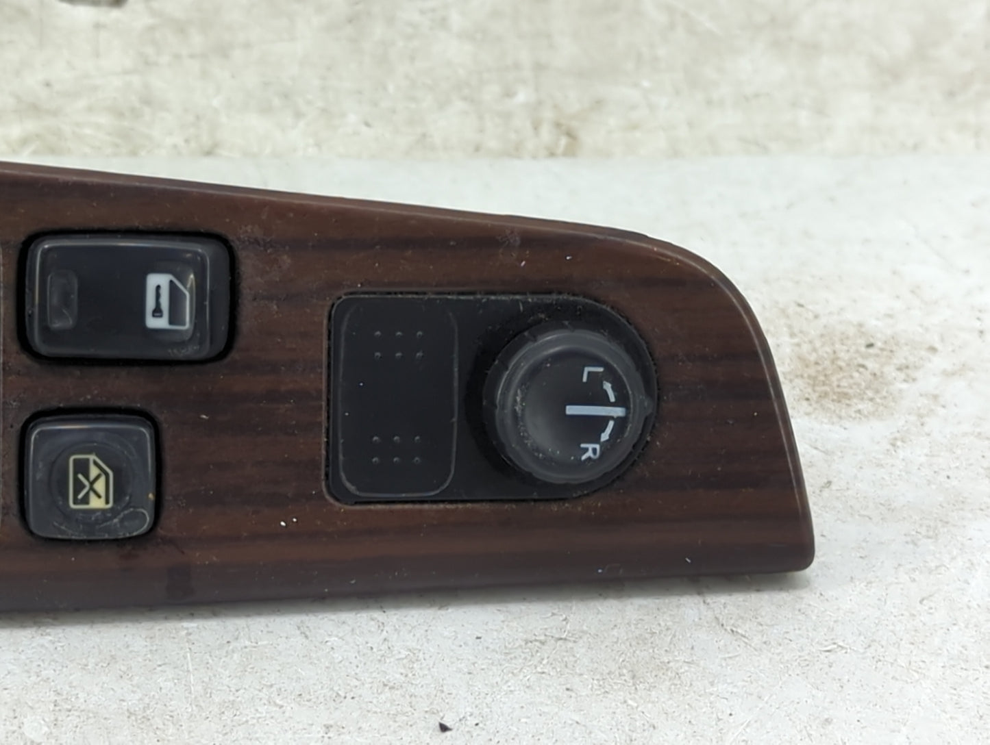2005-2006 Nissan Altima Master Power Window Switch Replacement Driver Side Left P/N:25401 8J100 Fits Fits 2005 2006 OEM Used
