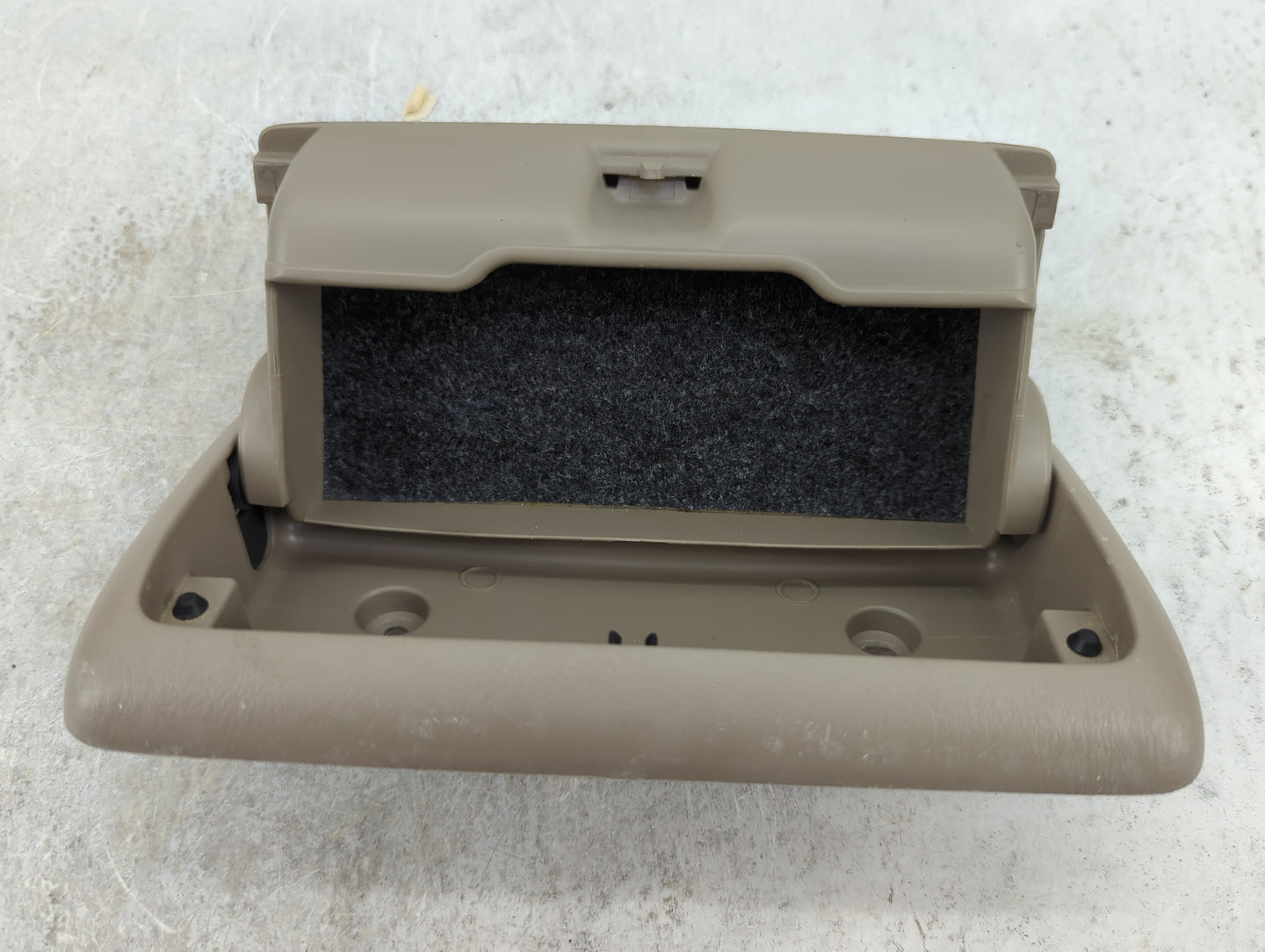 2006 Nissan Altima Overhead Roof Console Tan - Oemusedautoparts1.com