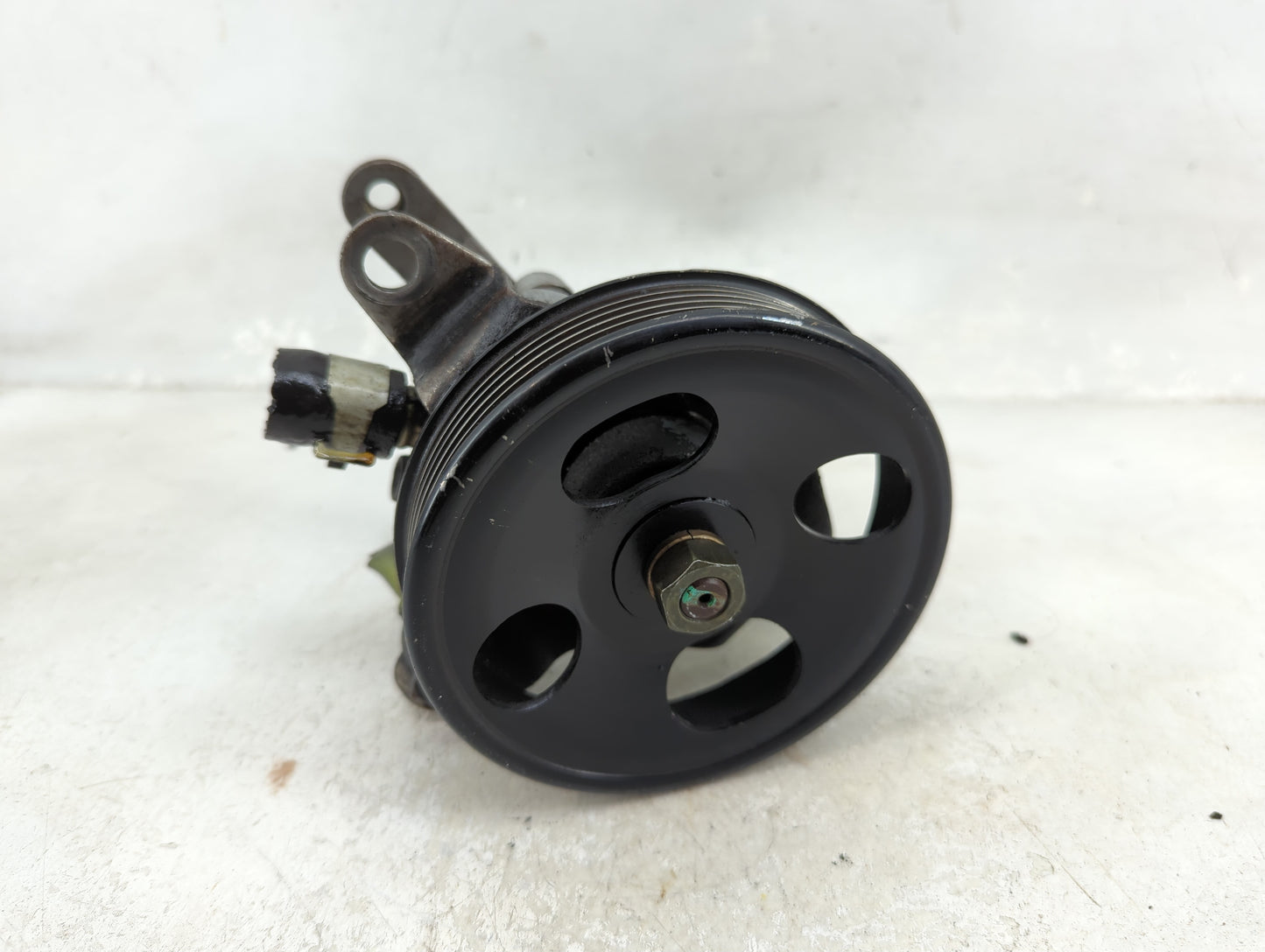 2004-2006 Nissan Altima Power Steering Column Pump Oem 1467161 - Oemusedautoparts1.com