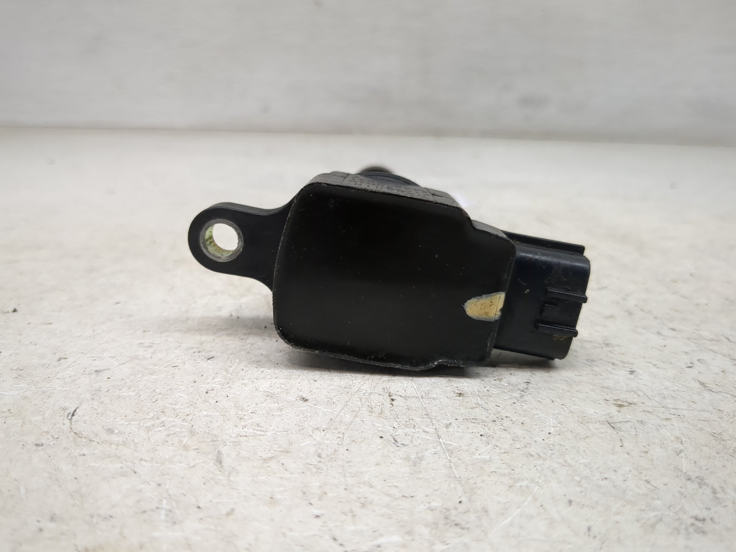 2002-2006 Nissan Altima Ignition Coil Igniter Pack 1467318 - Oemusedautoparts1.com