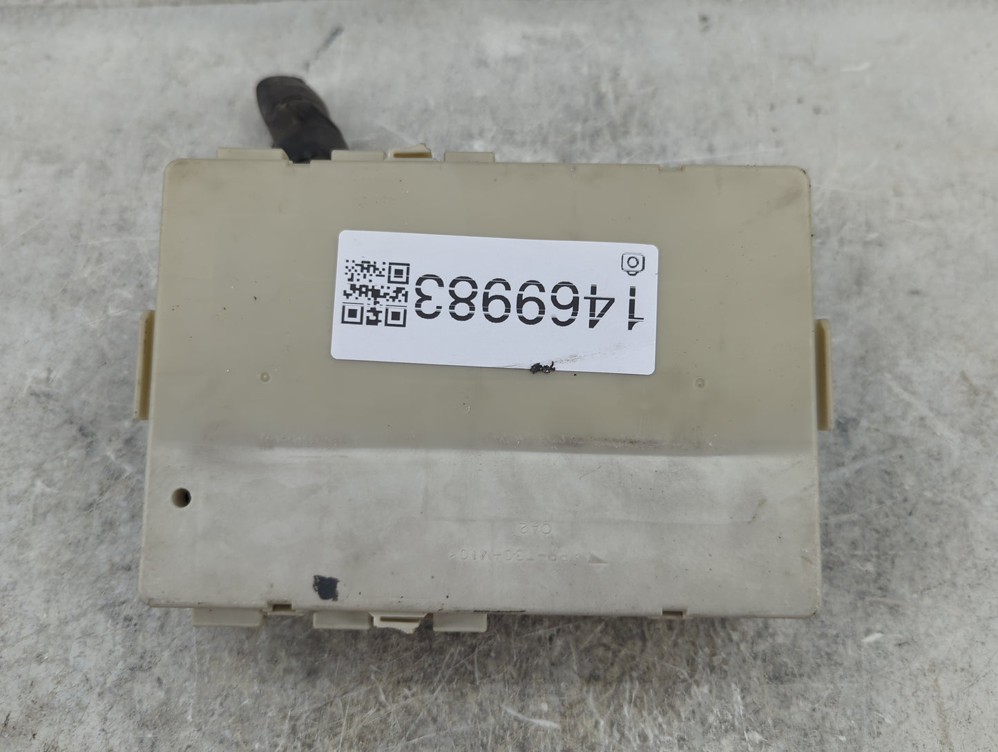 2002-2006 Nissan Altima Fusebox Fuse Box Panel Relay Module Fits Fits 2002 2003 2004 2005 2006 OEM Used Auto Parts - Oemused