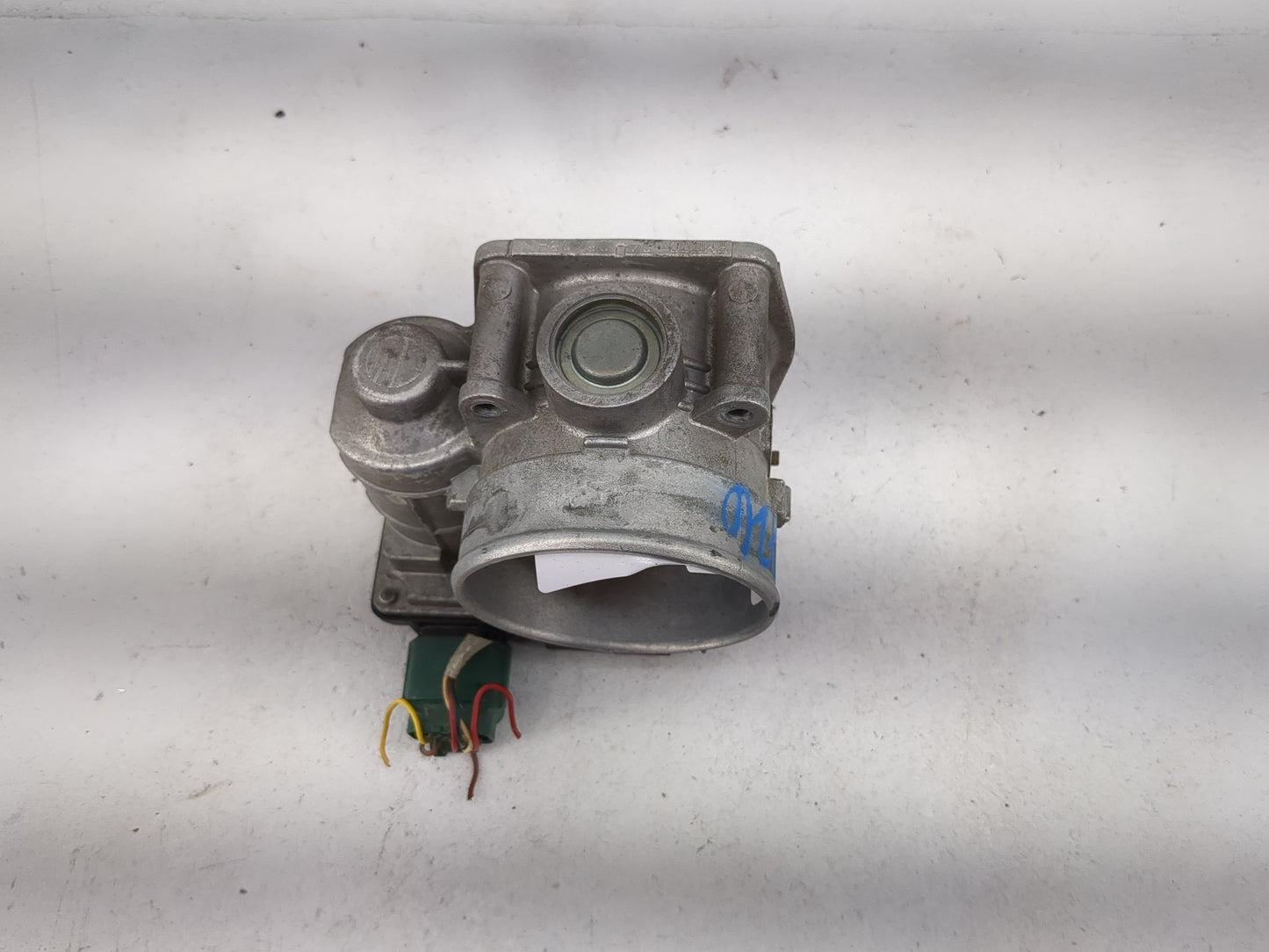 2002-2006 Nissan Altima Throttle Body Fits Fits 2002 2003 2004 2005 2006 OEM Used Auto Parts - Oemusedautoparts1.com