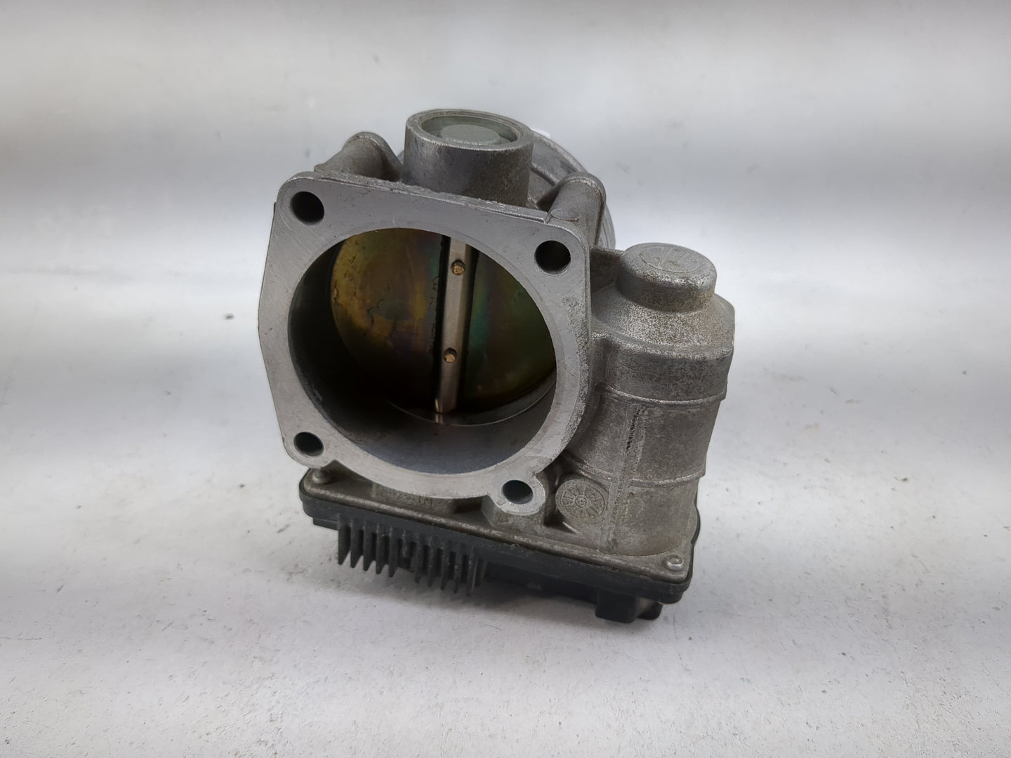 2002-2006 Nissan Altima Throttle Body Fits Fits 2002 2003 2004 2005 2006 OEM Used Auto Parts - Oemusedautoparts1.com