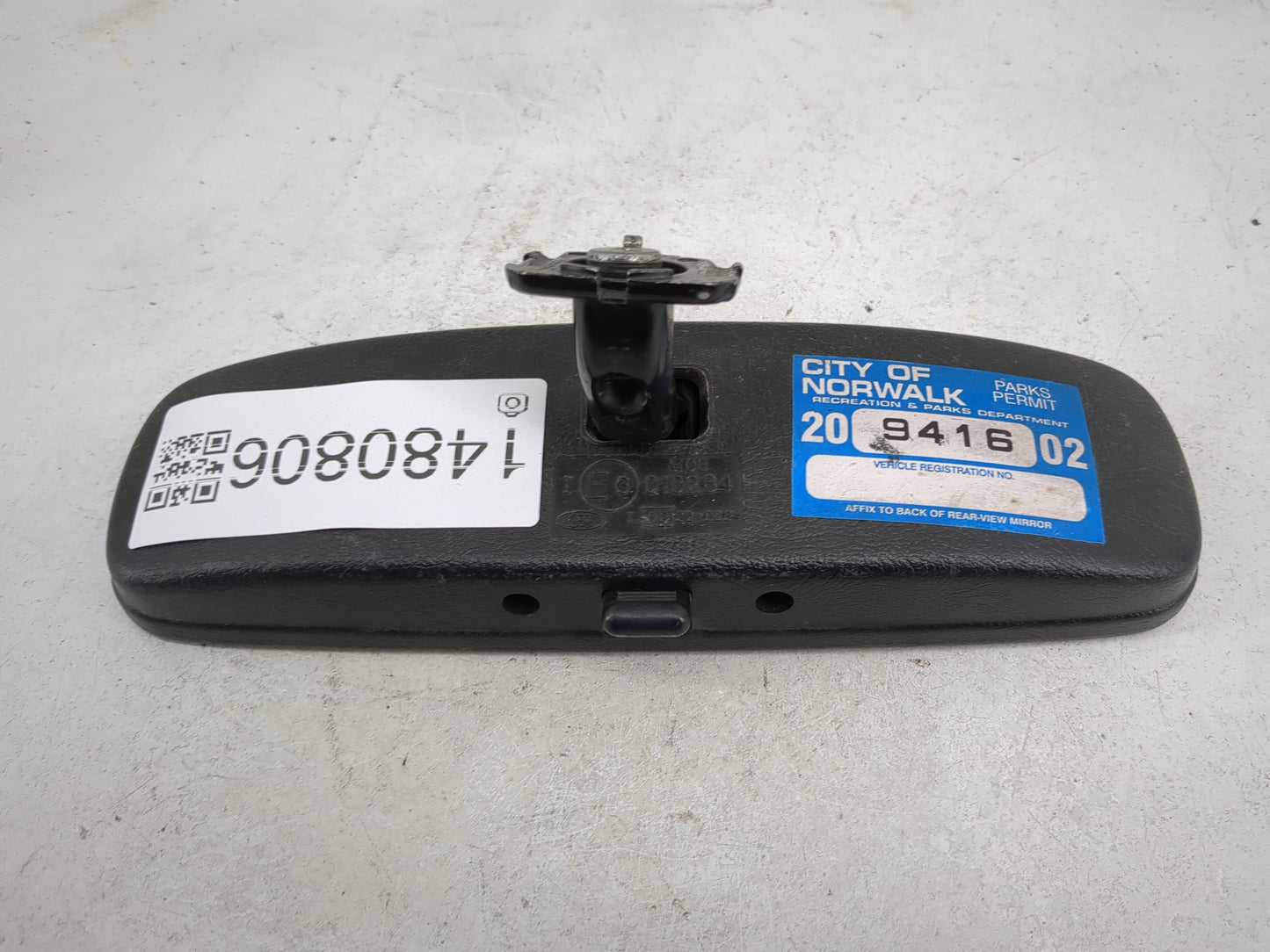 2006 Nissan Altima Interior Rear View Mirror Replacement OEM P/N:E6 010264 E6 02*0264 Fits OEM Used Auto Parts - Oemusedauto