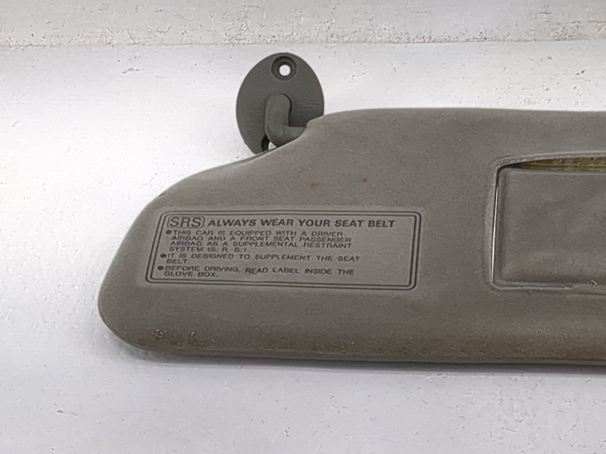 2005-2006 Nissan Altima Sun Visor Shade Replacement Driver Left Mirror Fits Fits 2005 2006 OEM Used Auto Parts - Oemusedauto