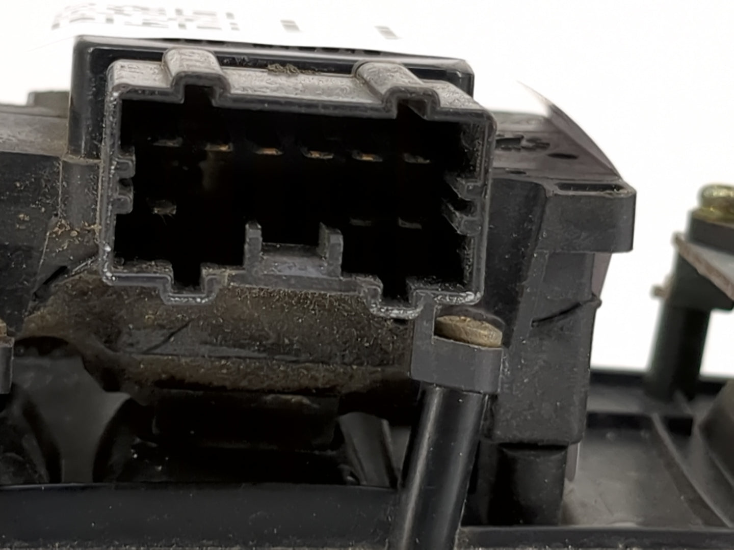 2006 Nissan Altima Master Power Window Switch Replacement Driver Side Left Fits OEM Used Auto Parts - Oemusedautoparts1.com