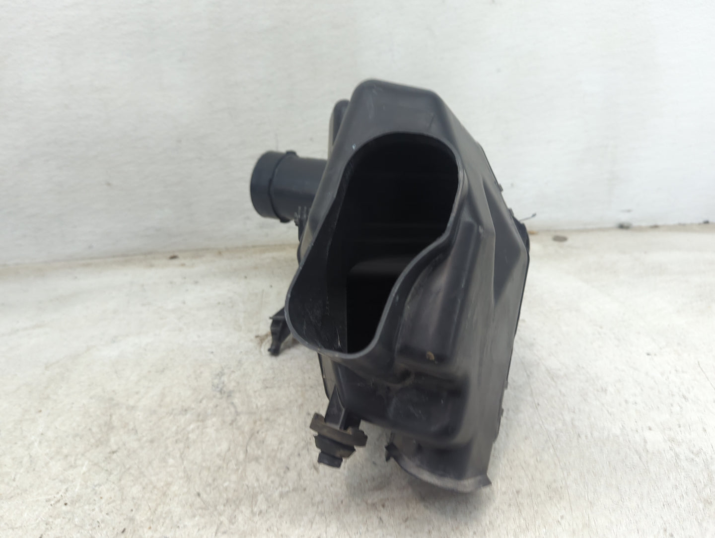 2002-2006 Nissan Altima Air Cleaner Intake-duct Hose Tube 1481105 - Oemusedautoparts1.com