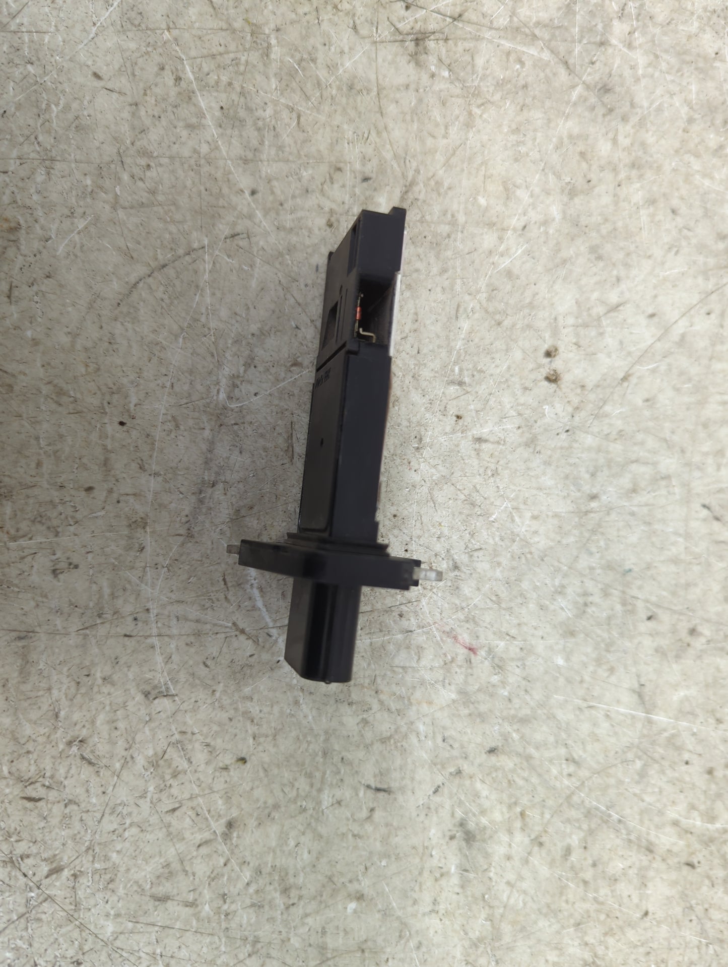 2004-2006 Nissan Altima Mass Air Flow Meter Maf 1489713 - Oemusedautoparts1.com